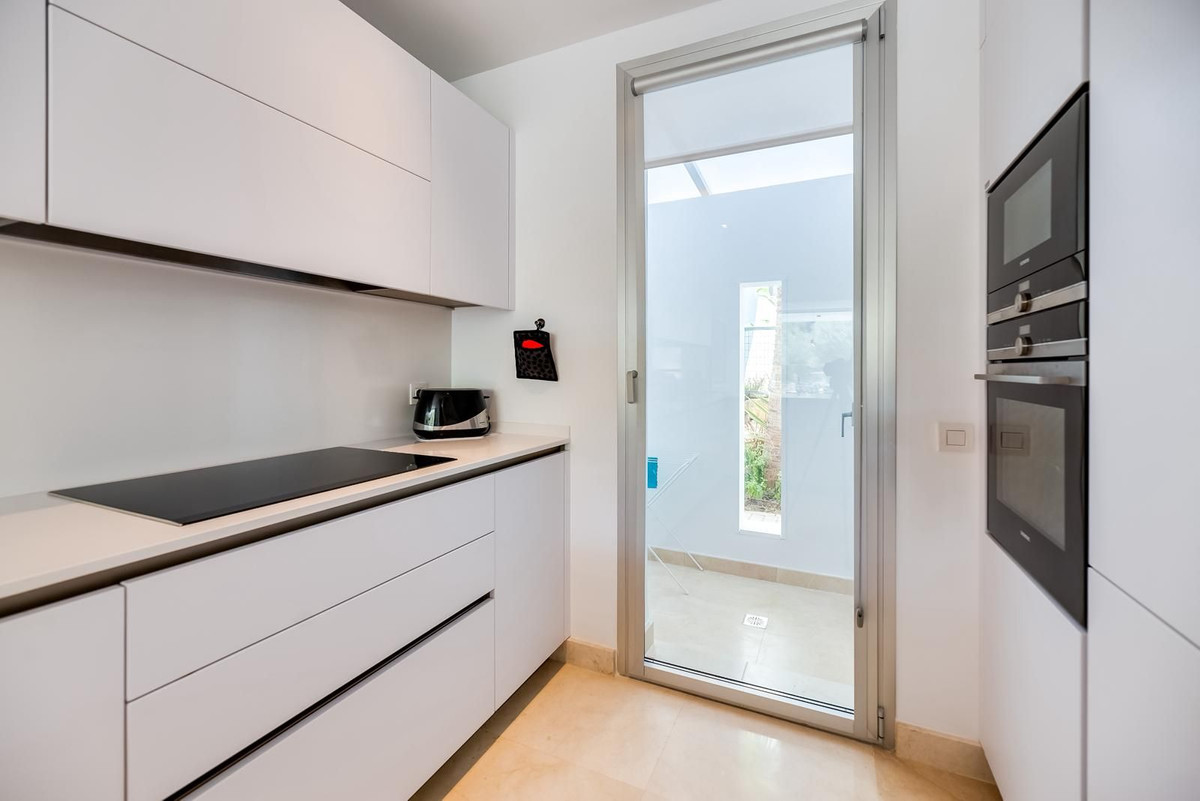 undefined thumbnail 8