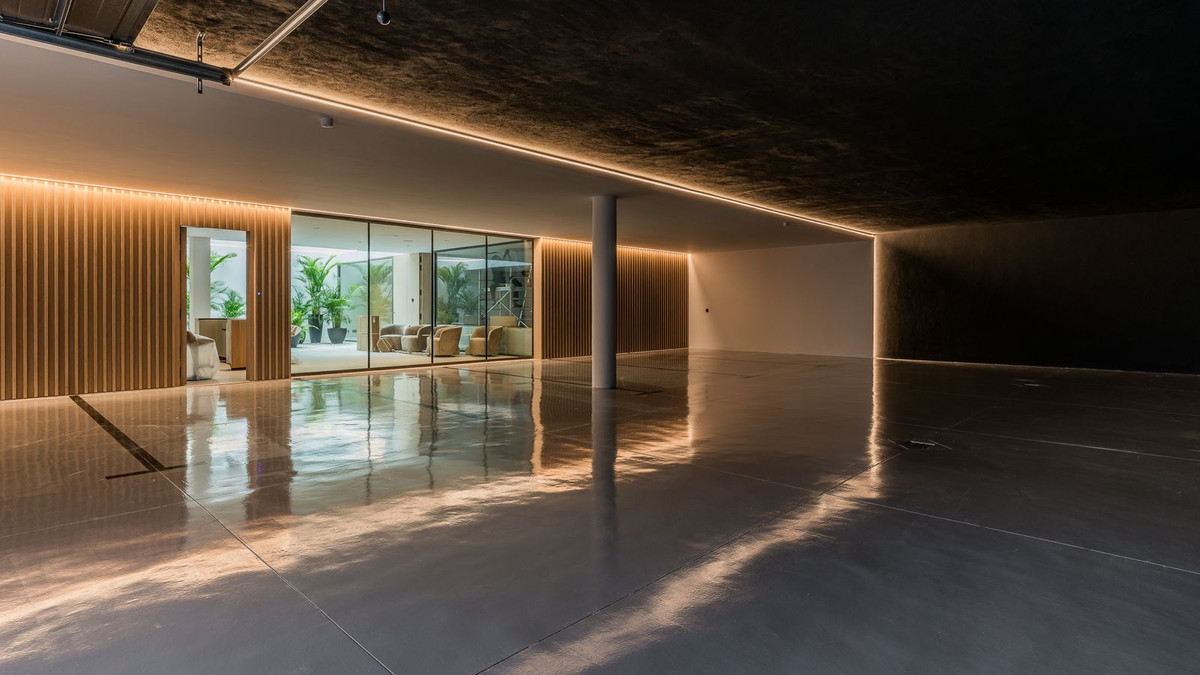 undefined thumbnail 19