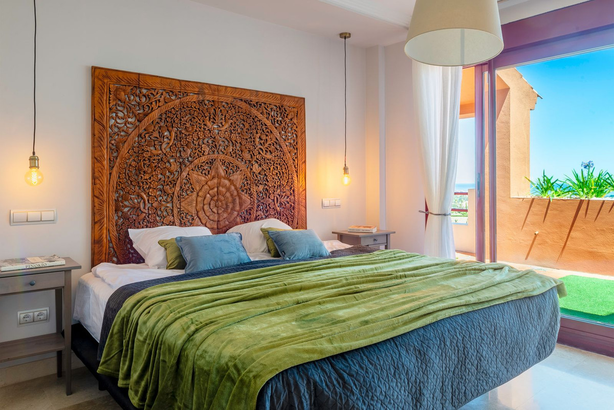 undefined thumbnail 24