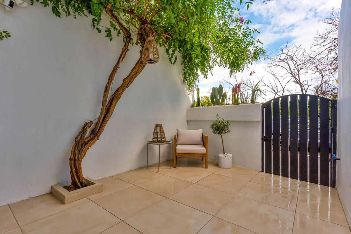 undefined thumbnail 32