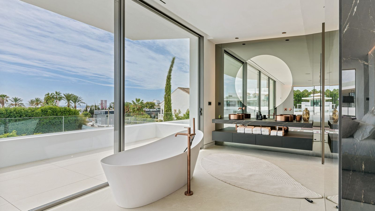 undefined thumbnail 9