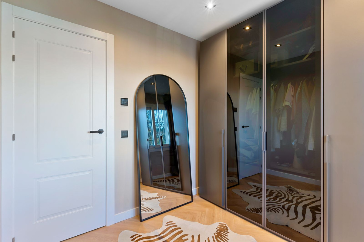 undefined thumbnail 23