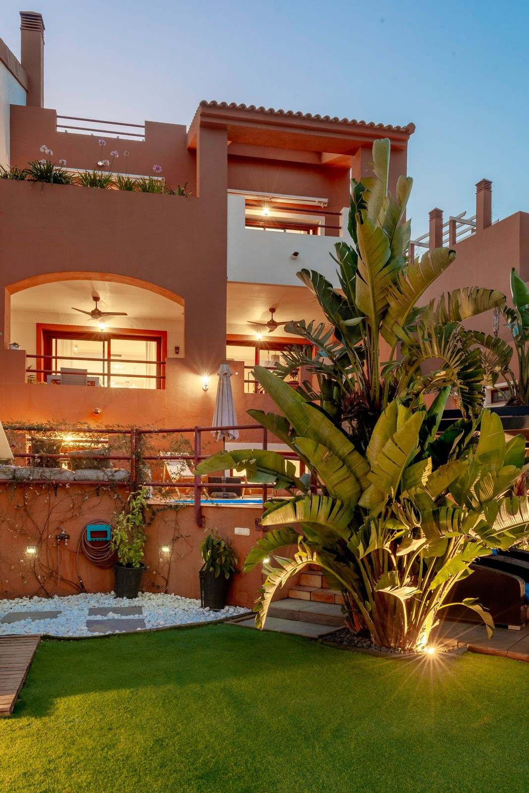 undefined thumbnail 37