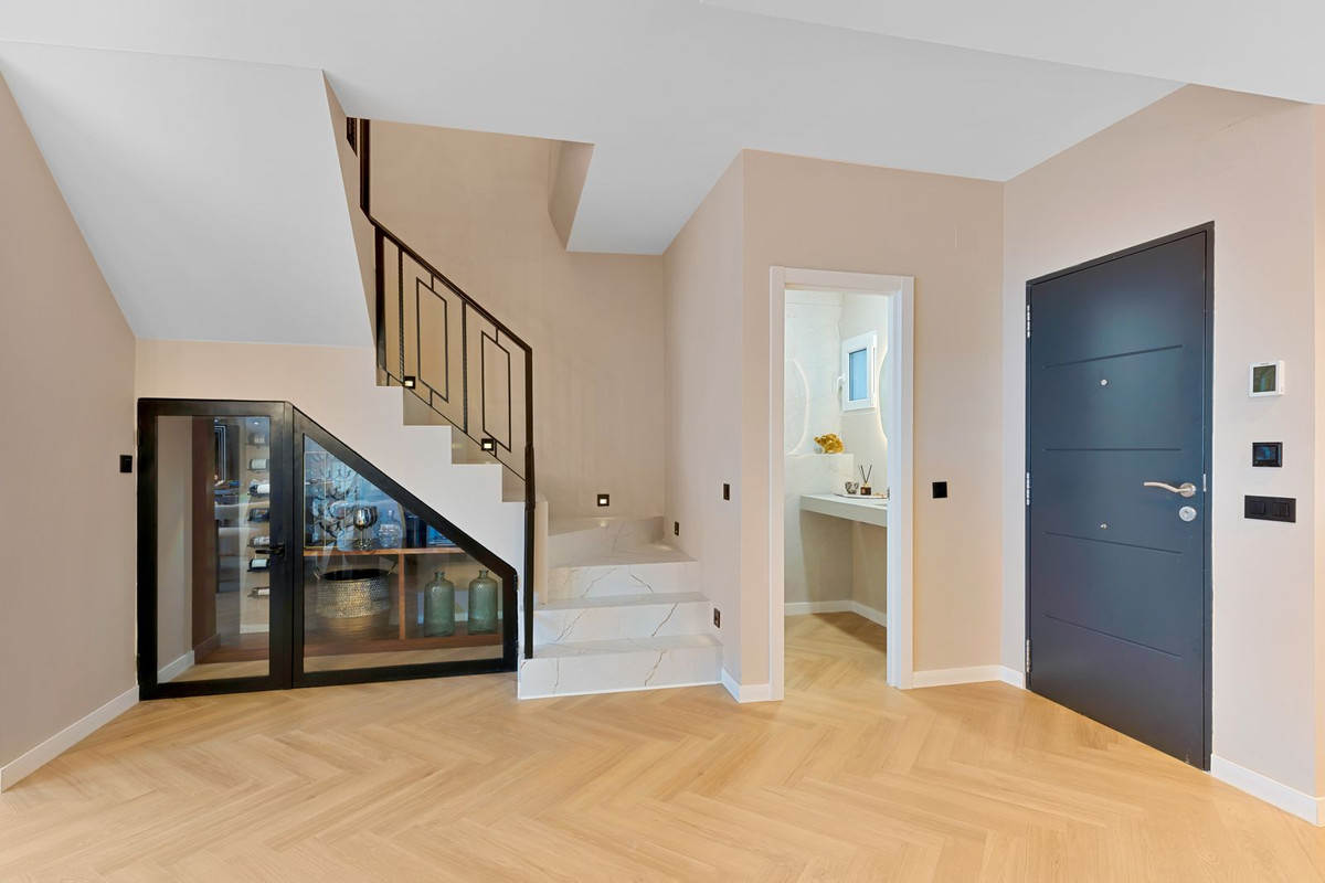 undefined thumbnail 11