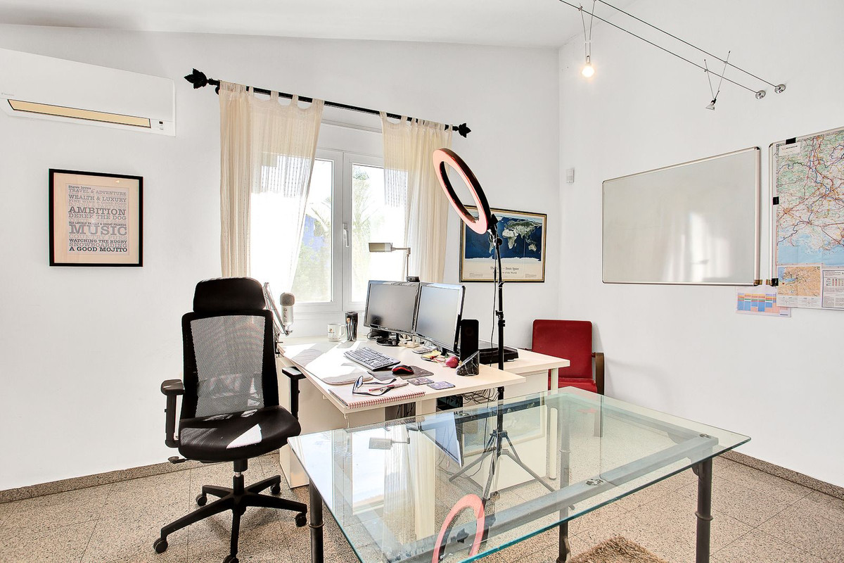 undefined thumbnail 46