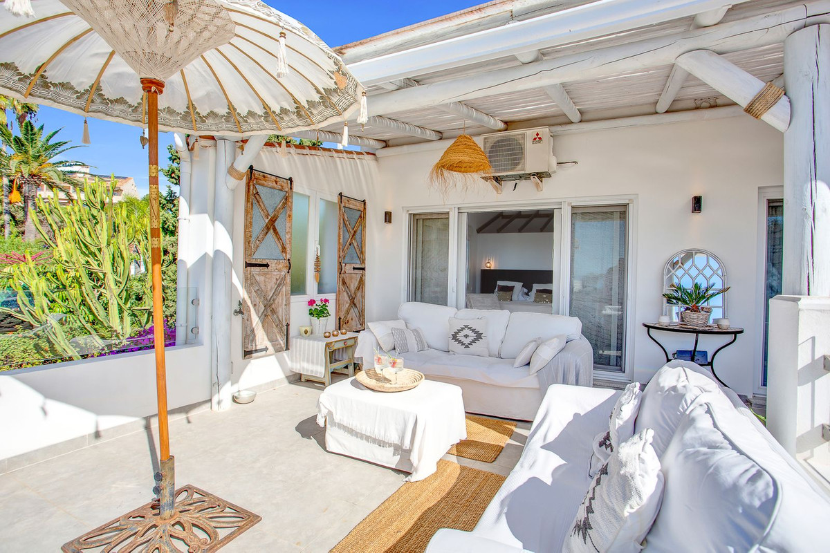 undefined thumbnail 44