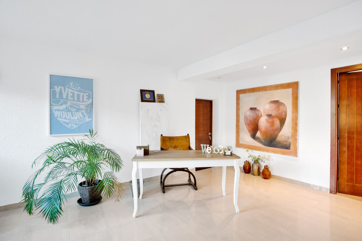 undefined thumbnail 17