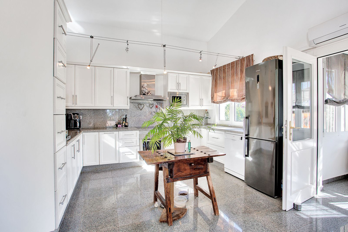 undefined thumbnail 2