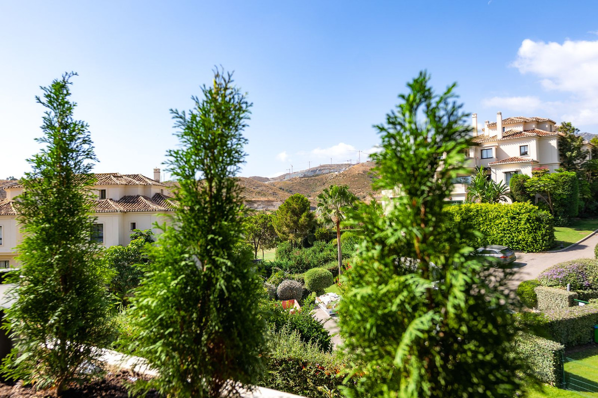 undefined thumbnail 24