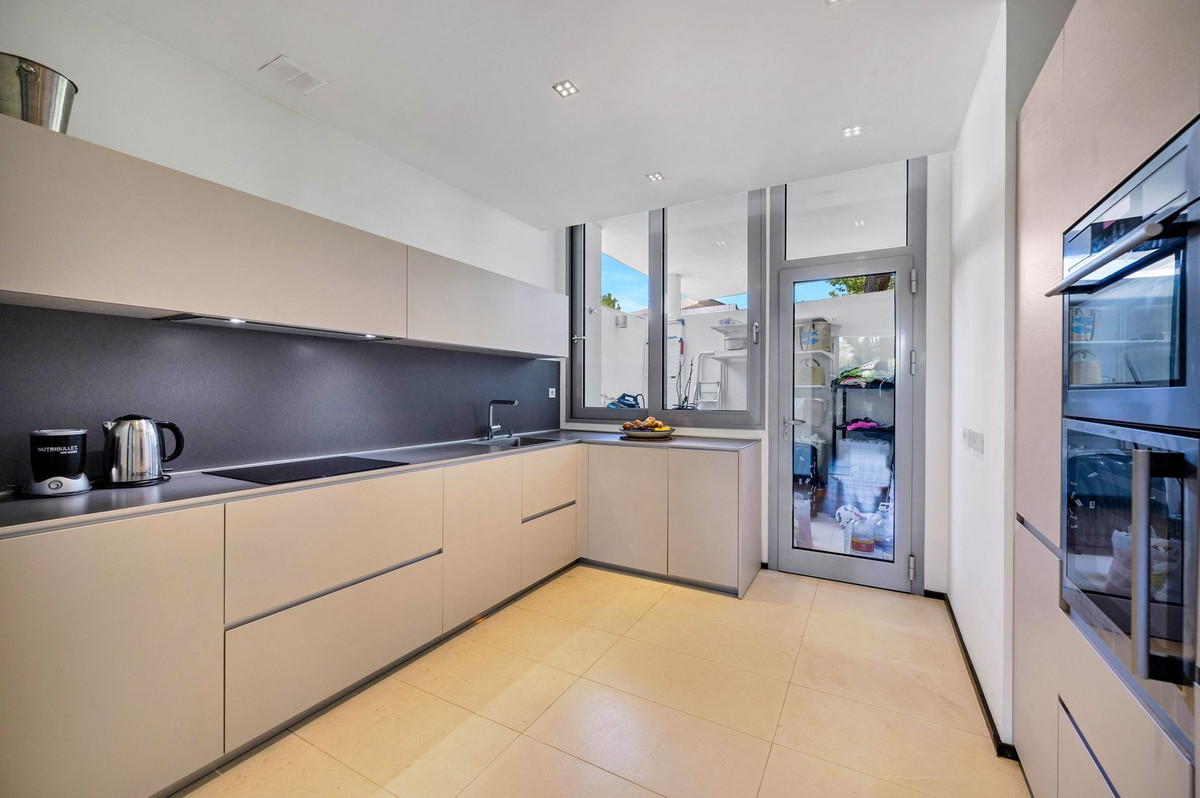 undefined thumbnail 18