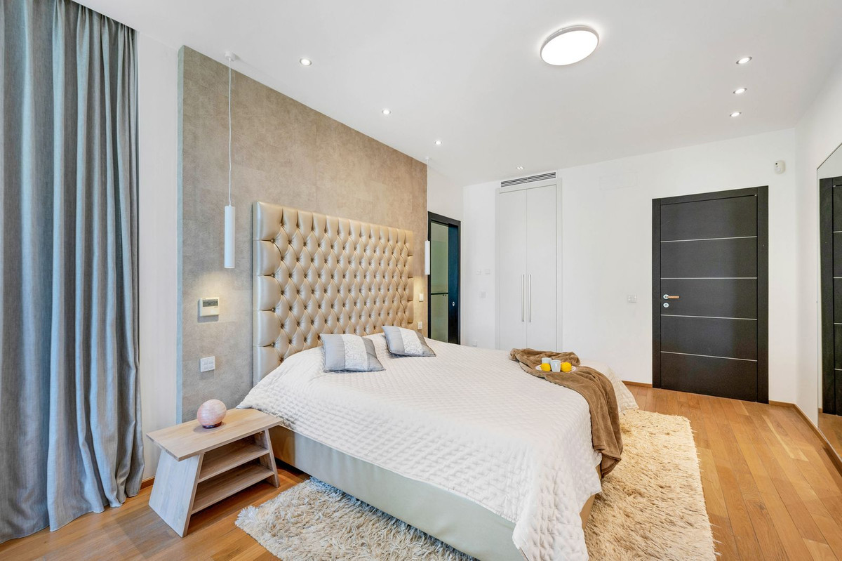 undefined thumbnail 15