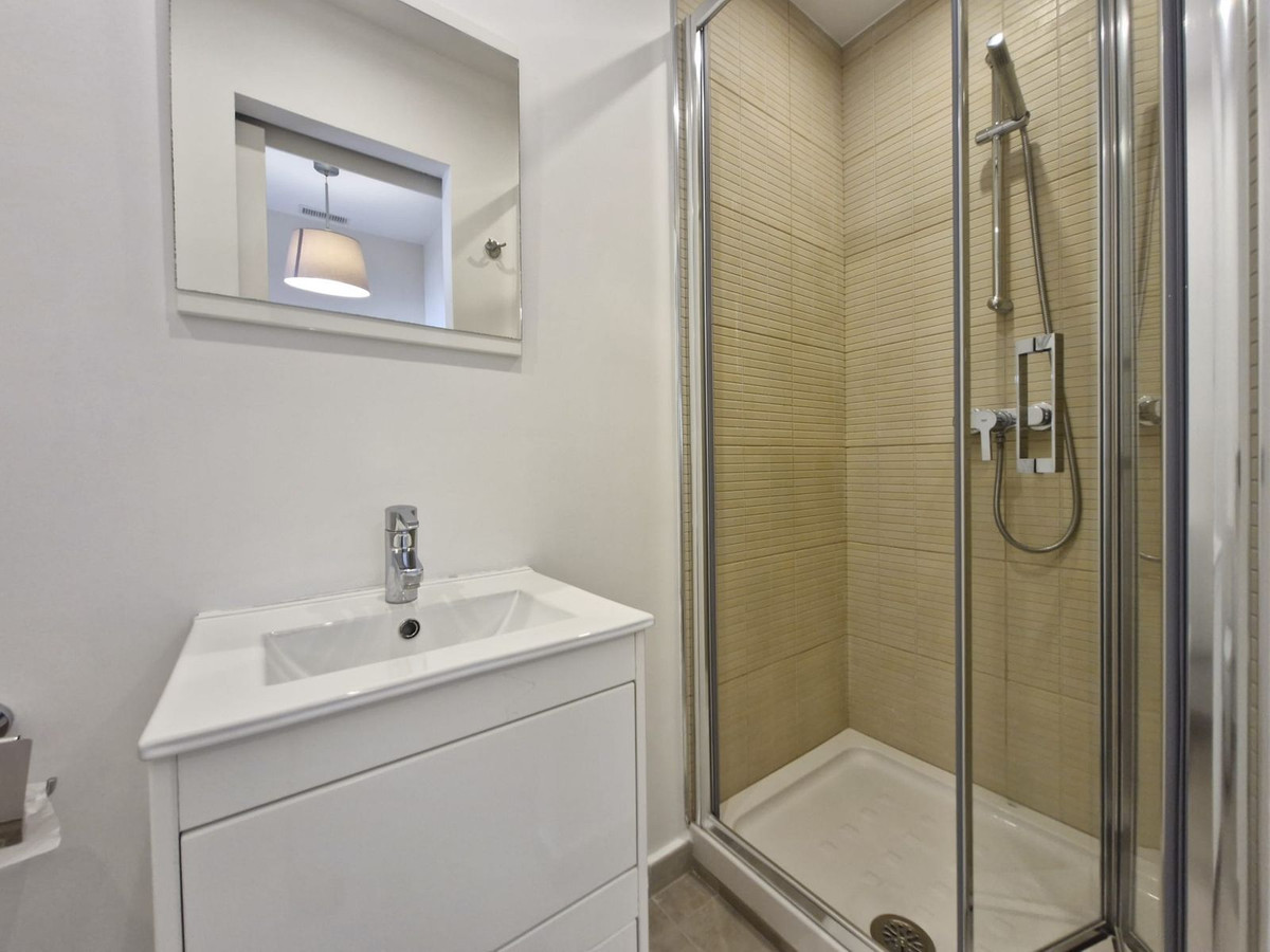 undefined thumbnail 3