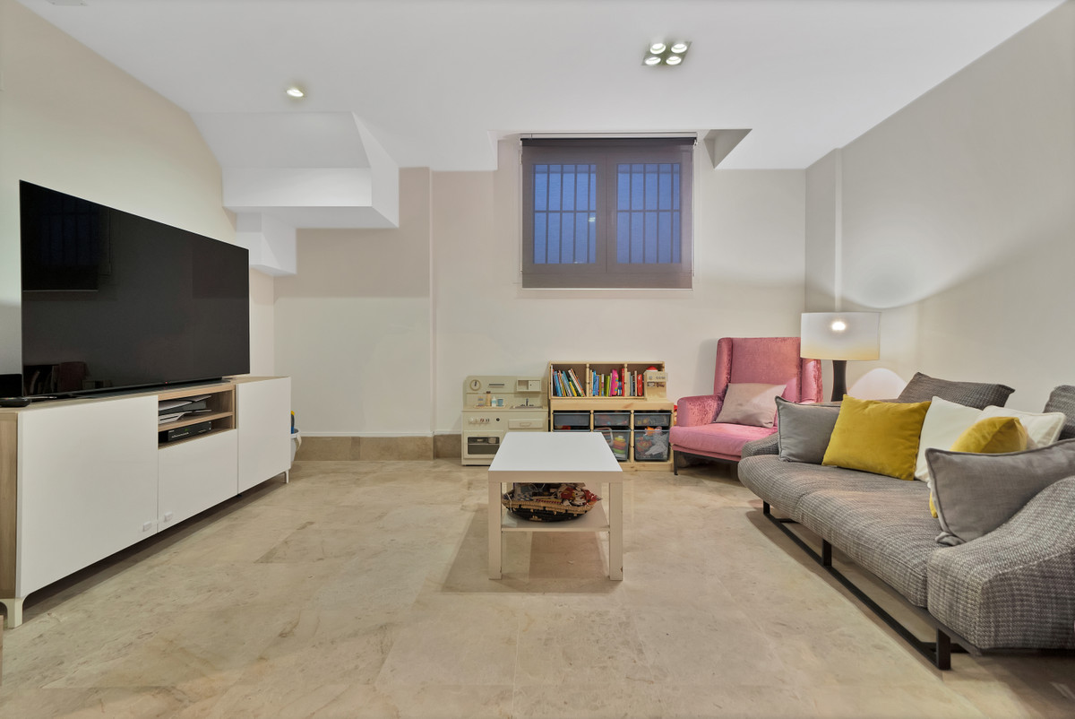 undefined thumbnail 37