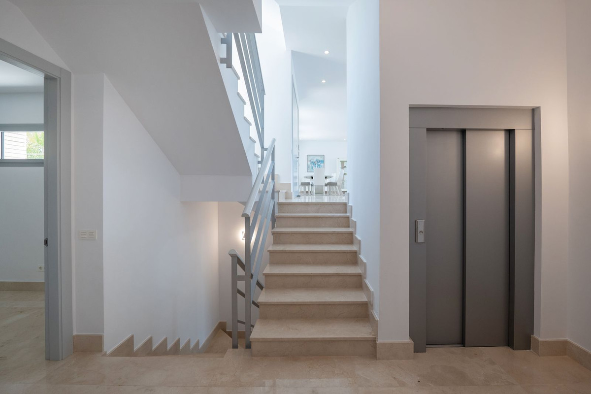 undefined thumbnail 6