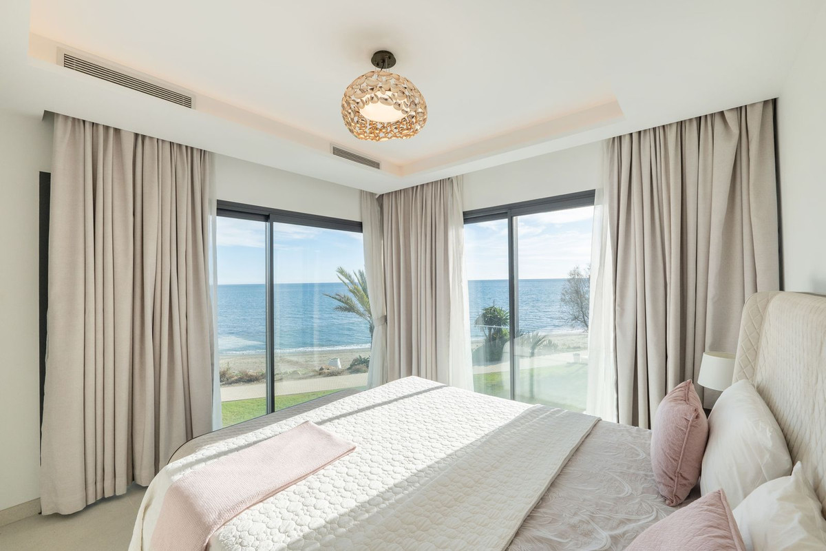 undefined thumbnail 44