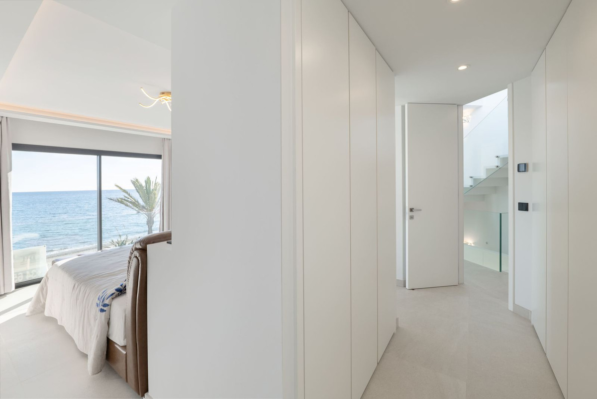 undefined thumbnail 53