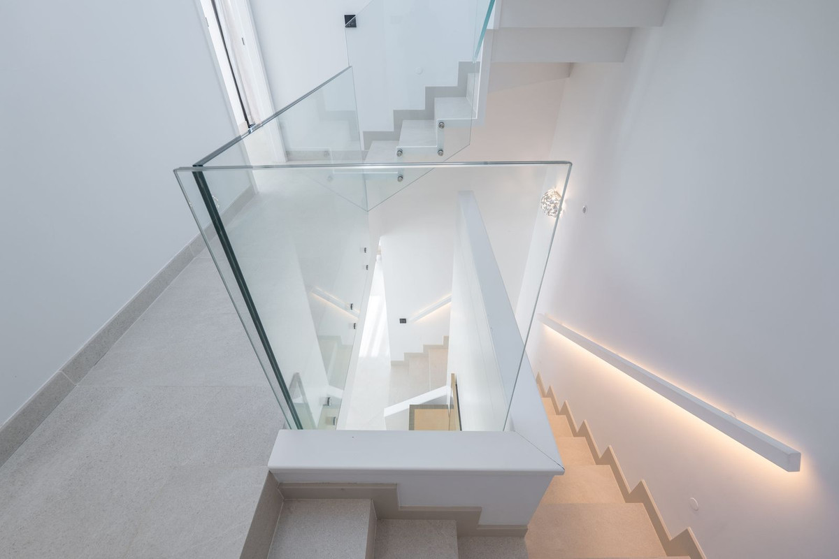 undefined thumbnail 6