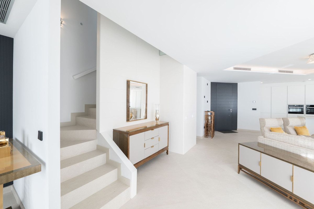 undefined thumbnail 23