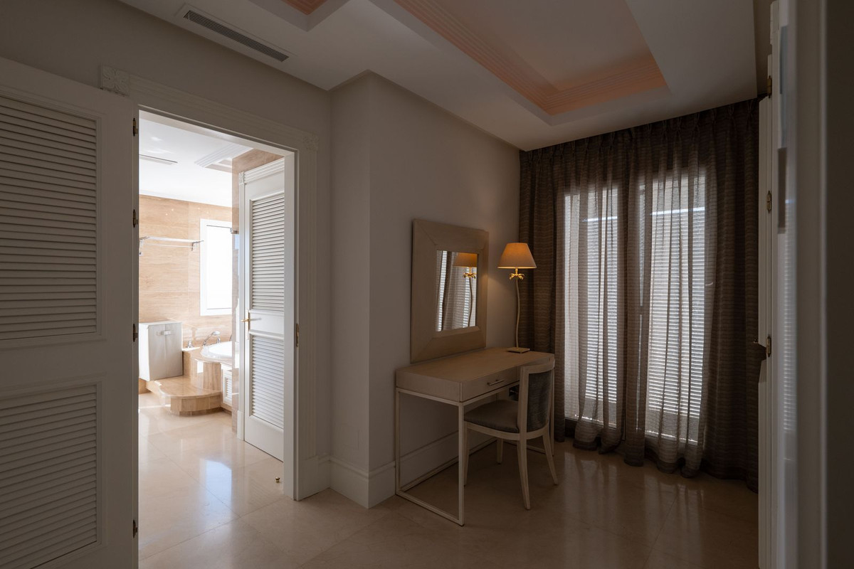 undefined thumbnail 6