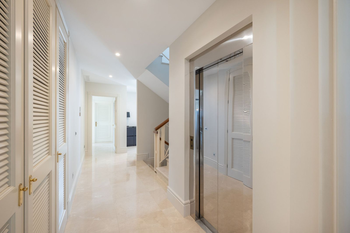 undefined thumbnail 17