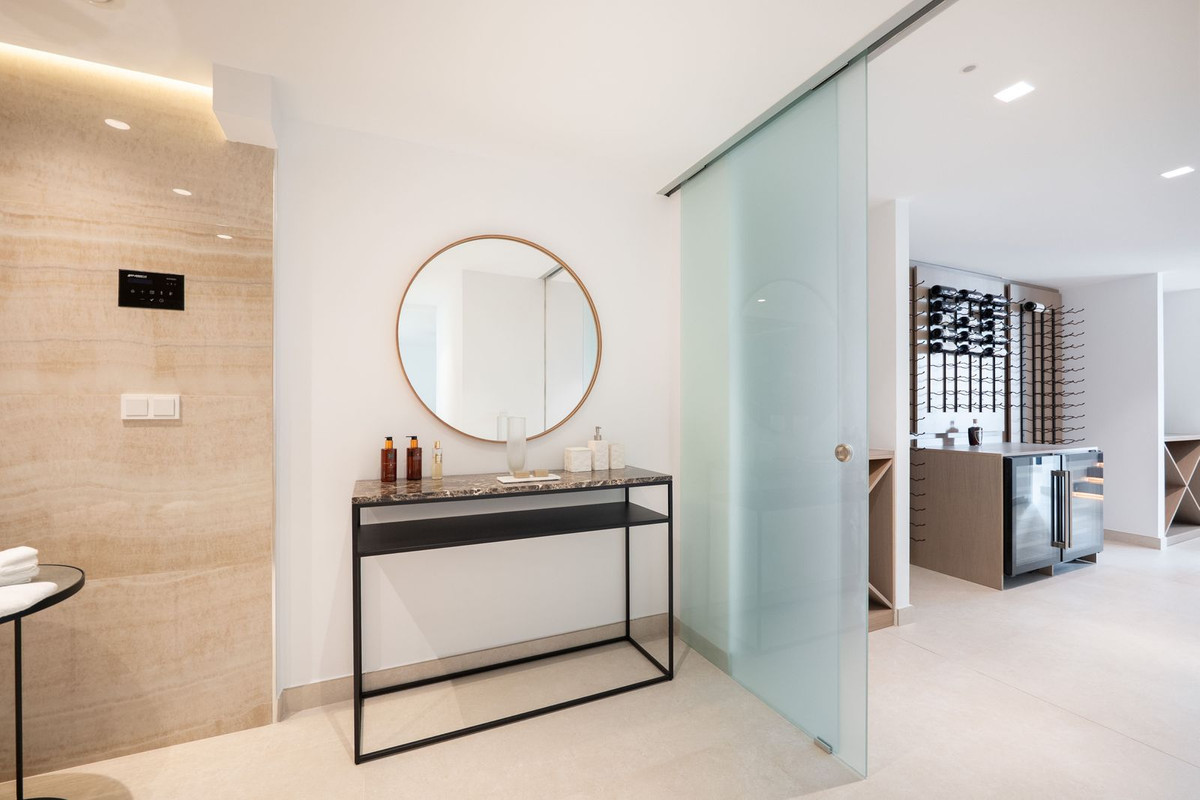 undefined thumbnail 24