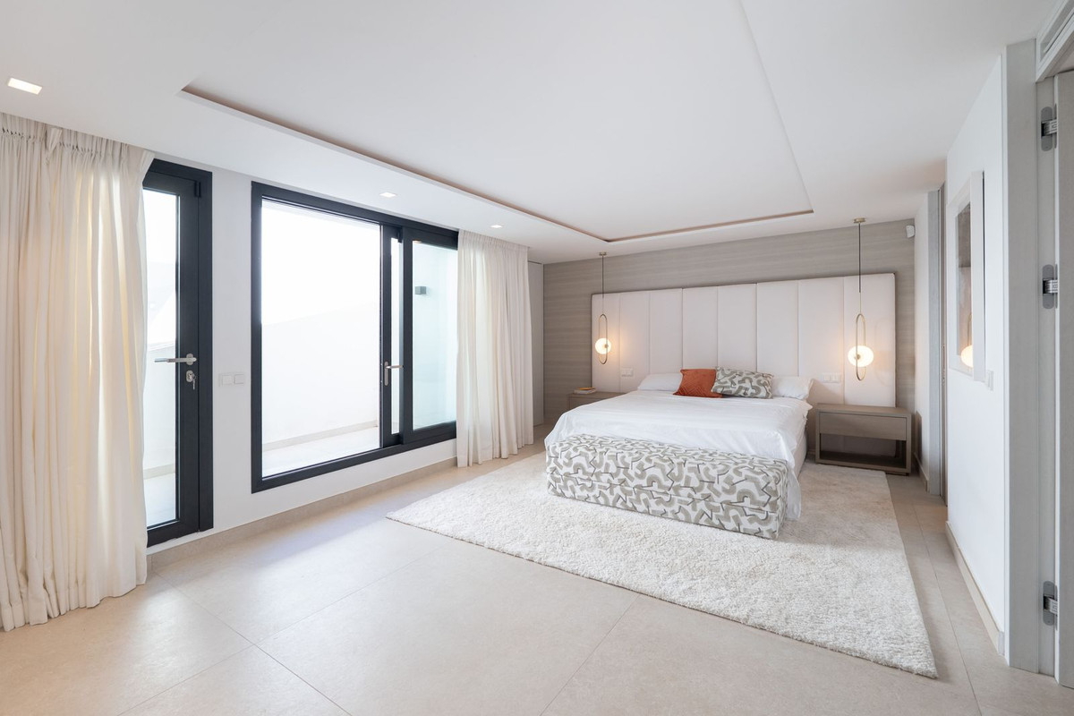 undefined thumbnail 2