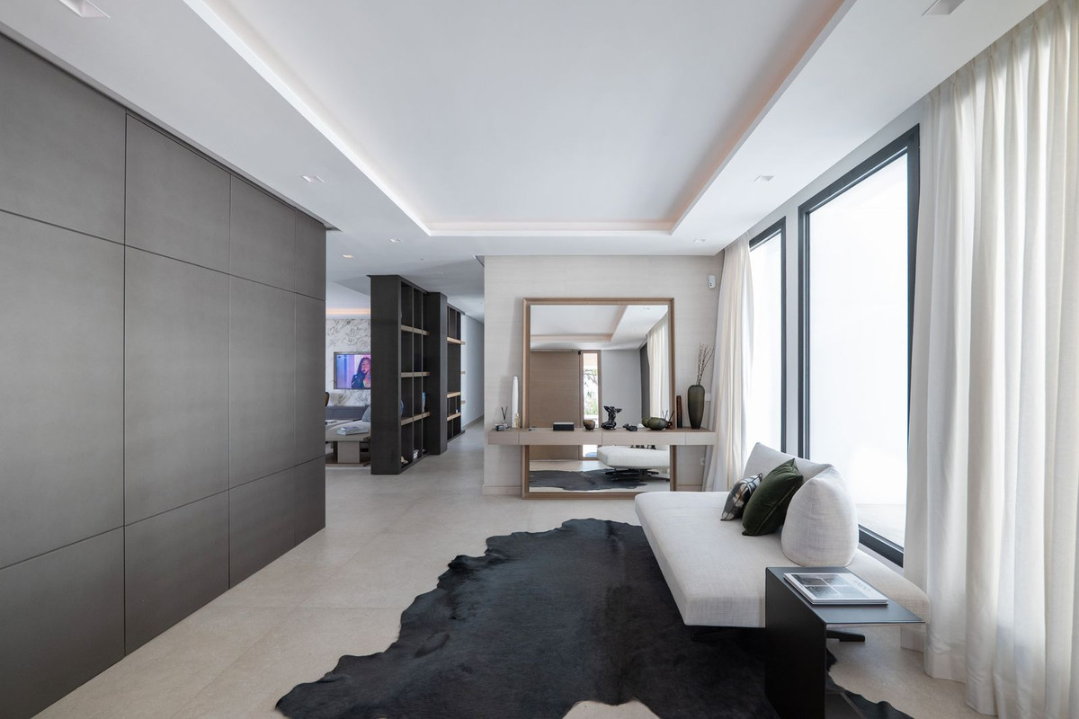 undefined thumbnail 9