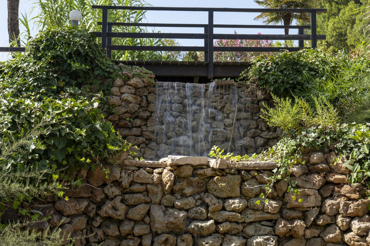 undefined thumbnail 35