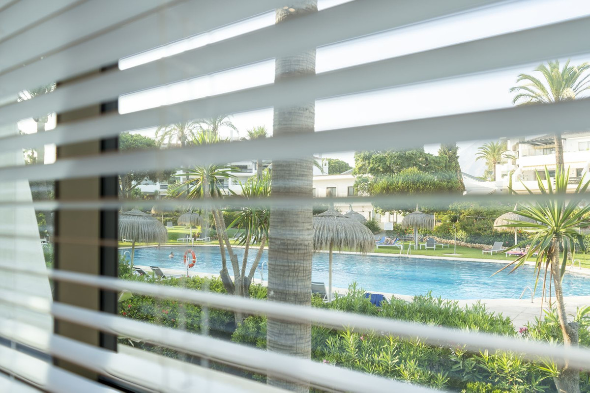 undefined thumbnail 44