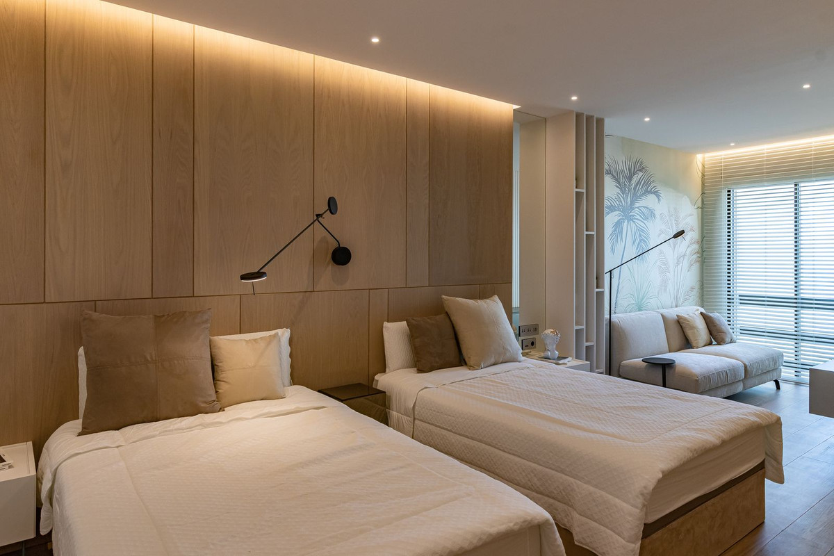 undefined thumbnail 47