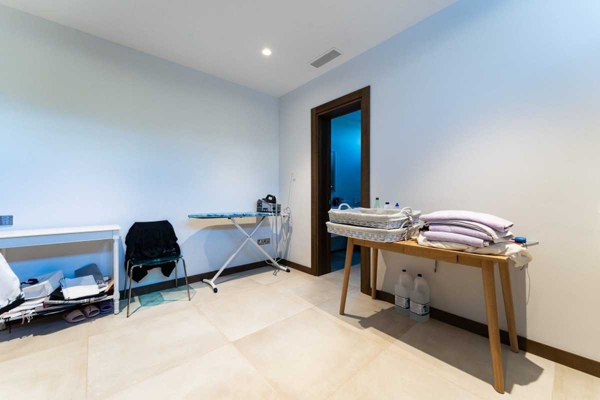 undefined thumbnail 24