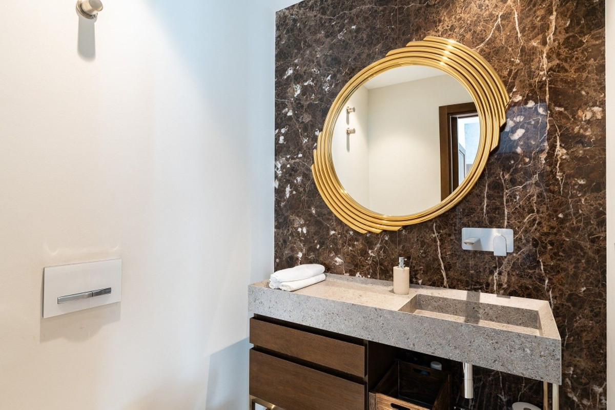 undefined thumbnail 11