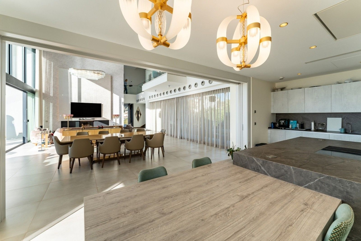 undefined thumbnail 9