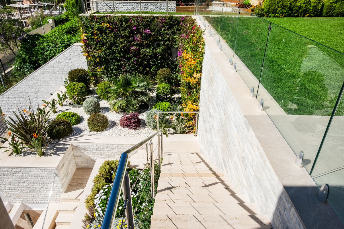 undefined thumbnail 50