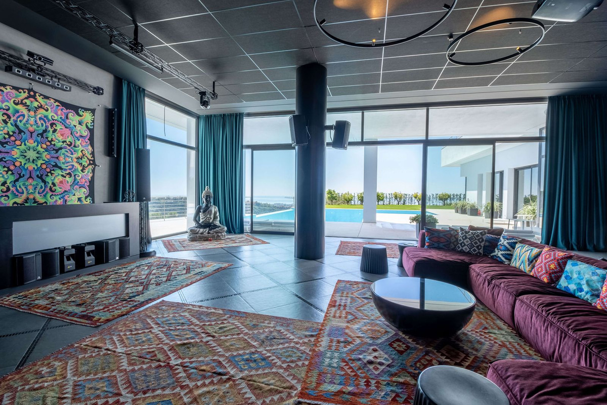 undefined thumbnail 24