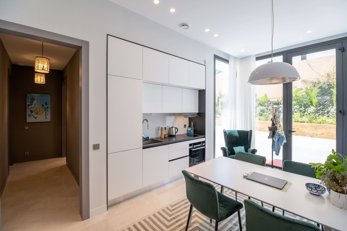 undefined thumbnail 14